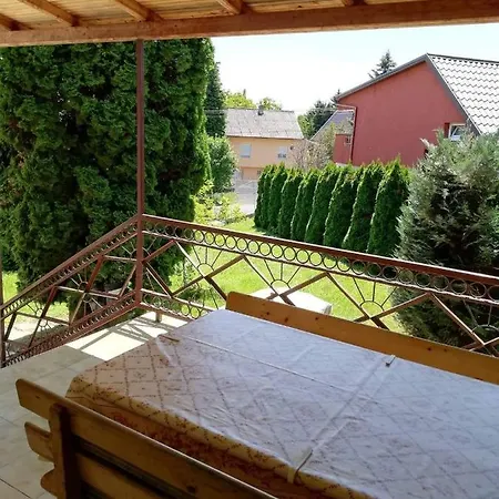Julia Haz Apartmán Zalakaros